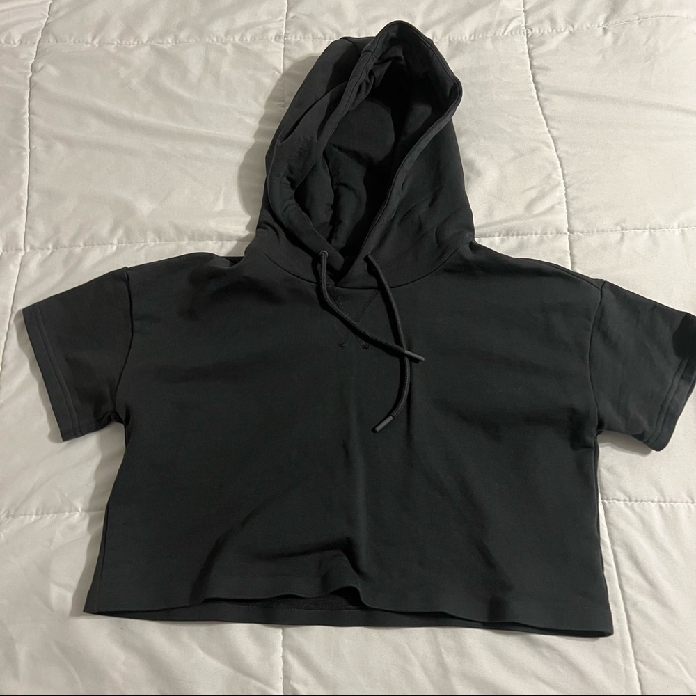 Gymshark Legacy Fitness Cropped Hoodie